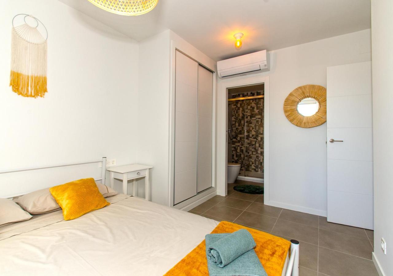 Apartamento Victoria Playa III Con Una Gran Terraza Denia Kültér fotó